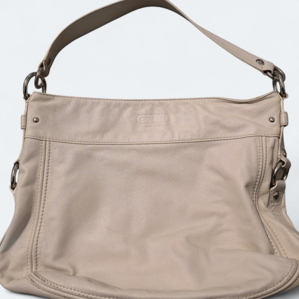 Coach Carly Hobo Shoulder Purse Ivory Leather